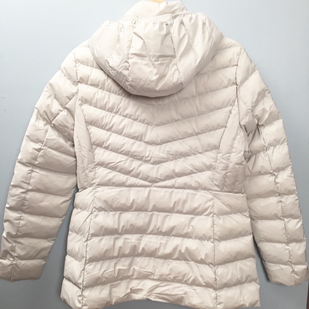 Puffer Coat 32 Degrees Light Gray Hood NWT L 12-14 - Picture 2 of 8
